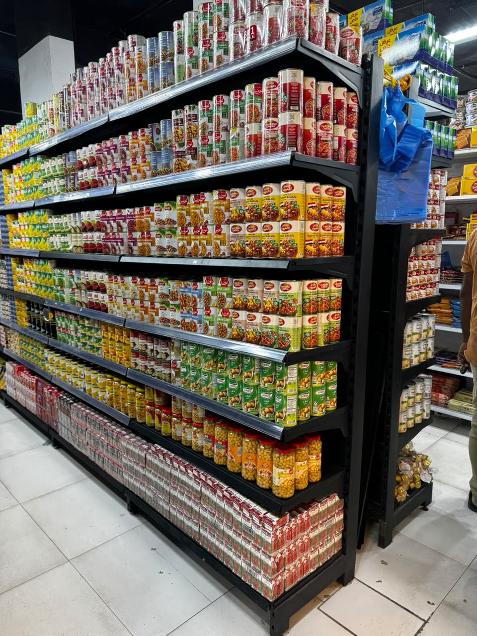 مواد غذائية ومعلبات